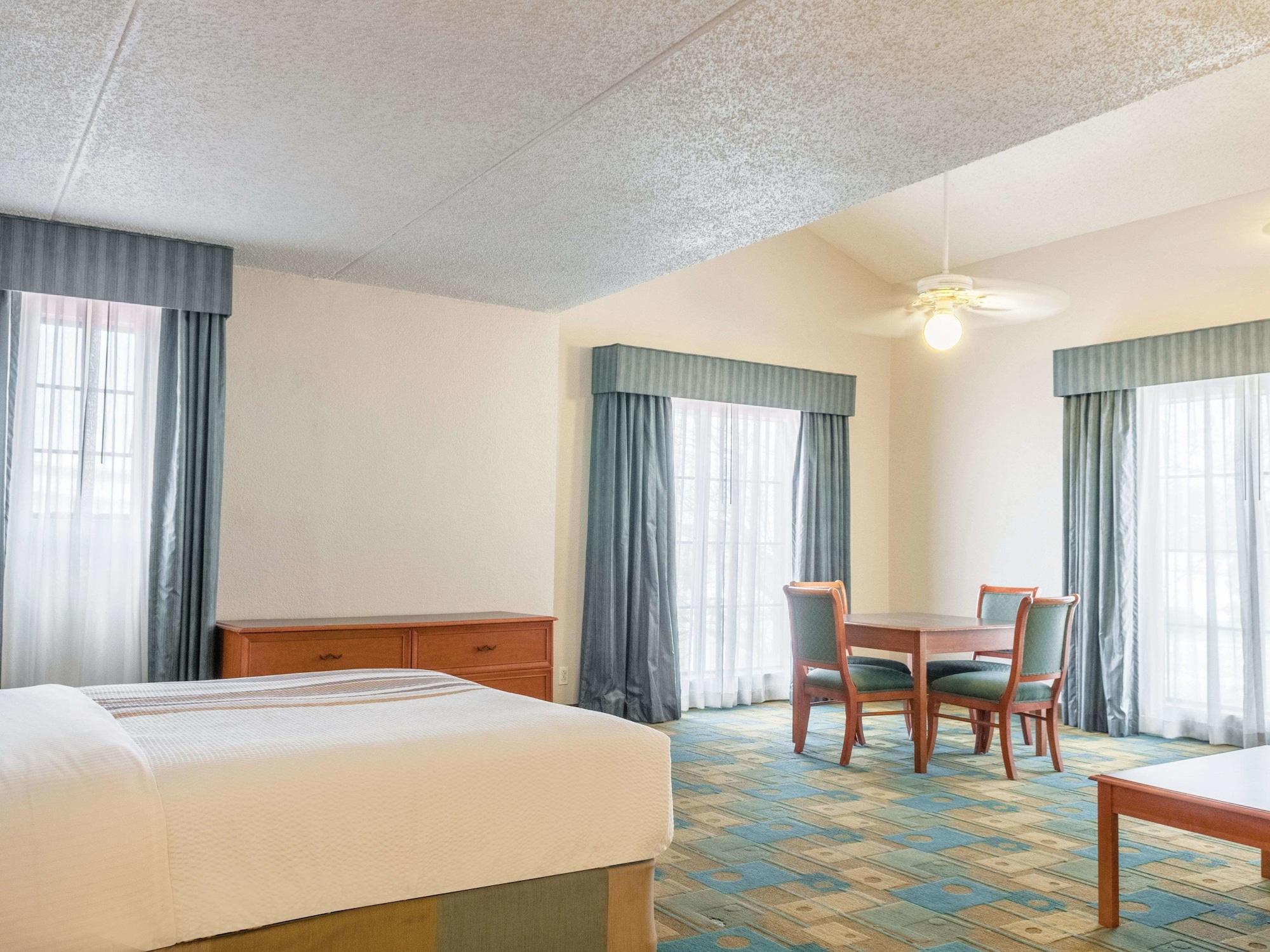 La Quinta Inn by Wyndham New Orleans West Bank / Gretna Exterior foto